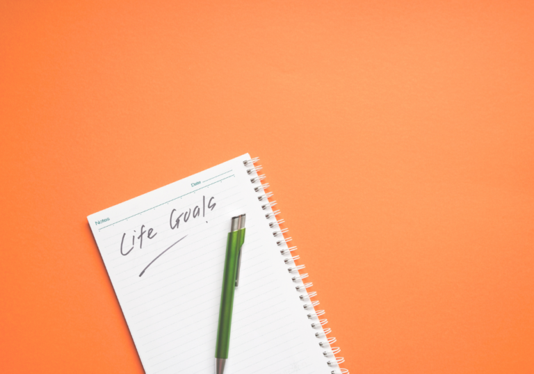 48 life goals to help you achieve success.