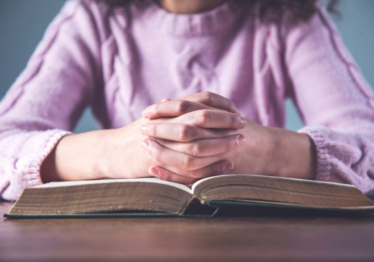 Grateful vs Thankful:  What they are and how they differ.