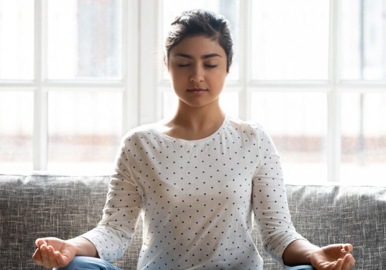 11 Mindset hacks to master your mind and achieve your dreams. 